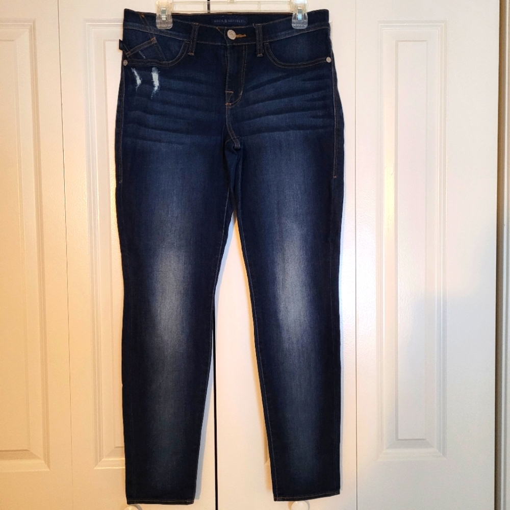Rock & Republic dark washed skinny jeans size 10.
